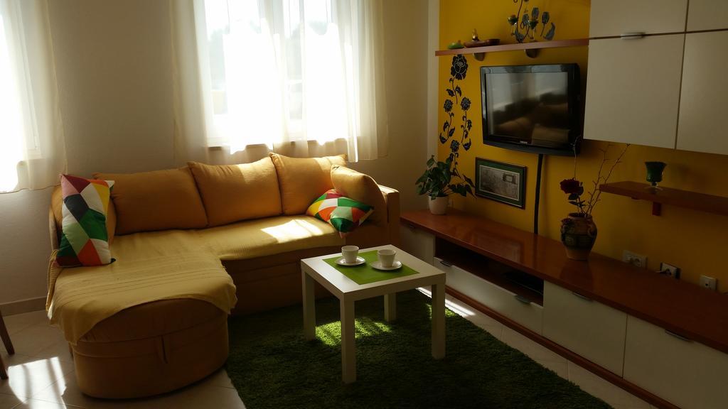 Apartment Mihaela Ρόβινι Εξωτερικό φωτογραφία