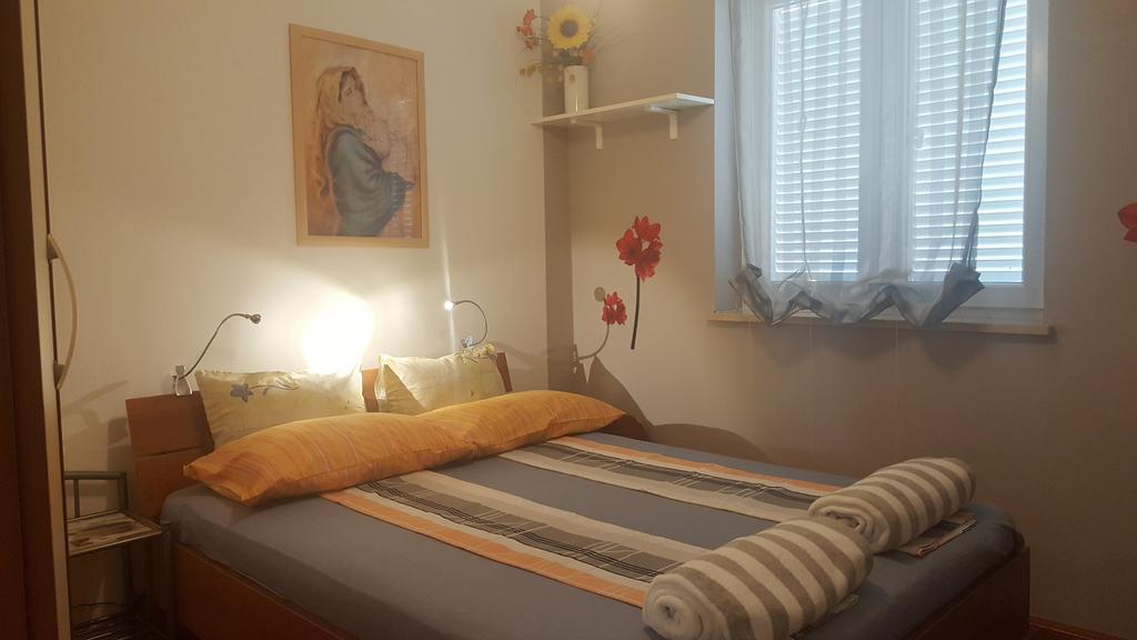 Apartment Mihaela Ρόβινι Εξωτερικό φωτογραφία